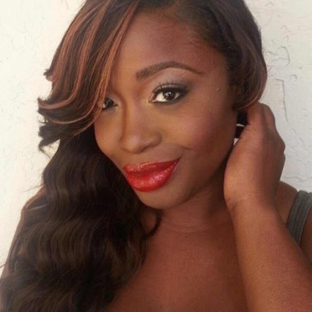 Meet your Posher, Gigi